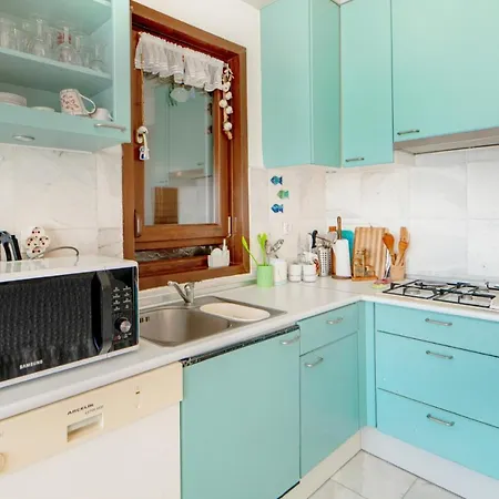Sea View House W Garden And Balcony 8 Min To Beach Bodrum