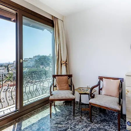 Sea View House W Garden And Balcony 8 Min To Beach Hotel *